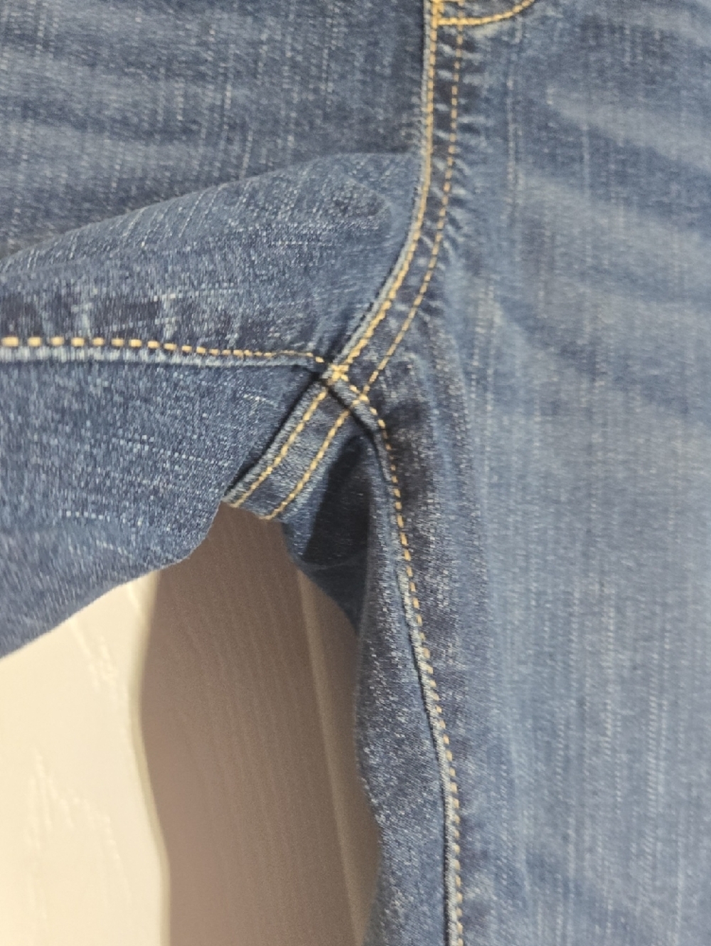 Levi's Dark Blue Skinny Jeans Size 6 Short - Picture 5 of 9